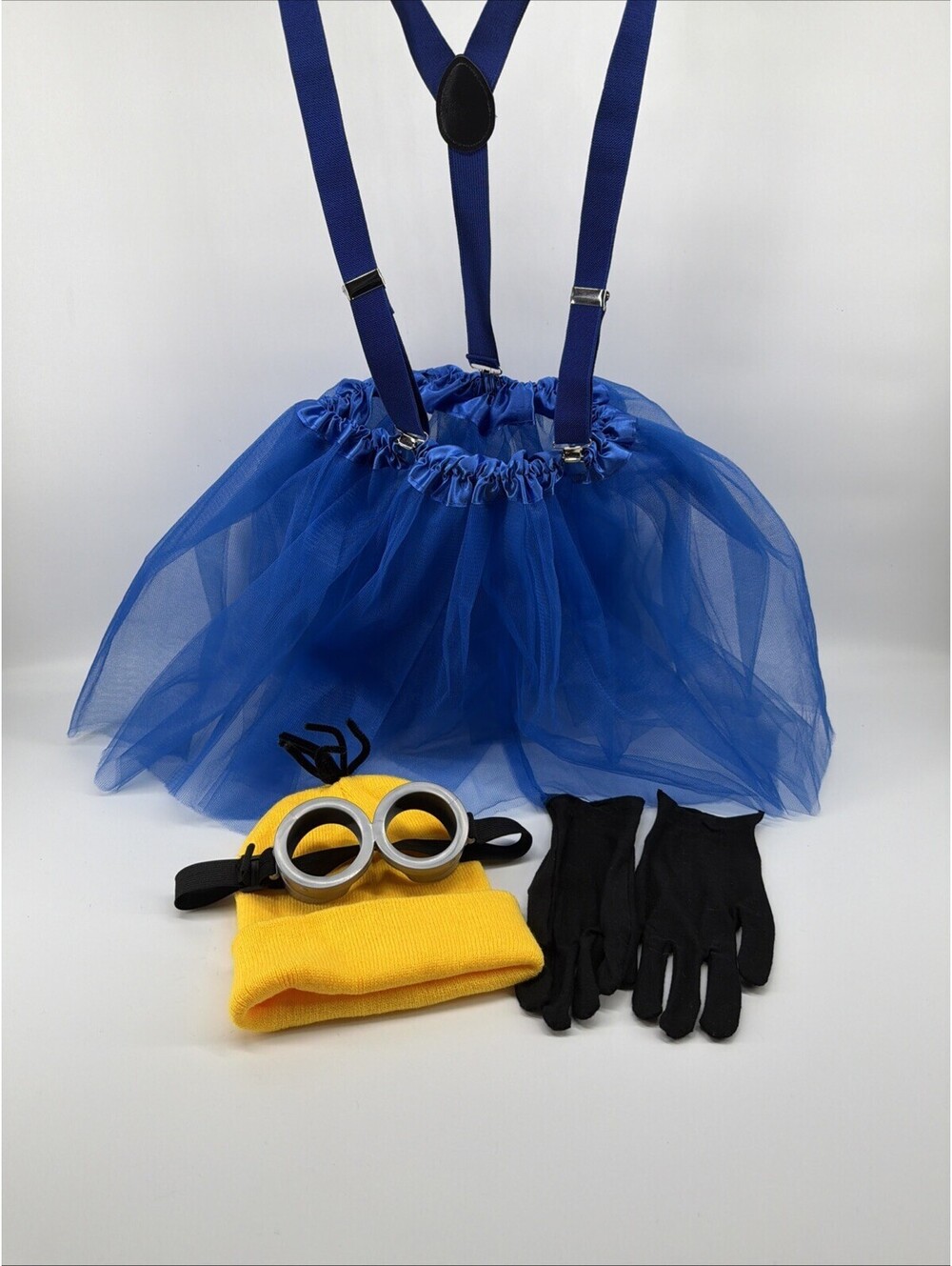 Women's Minion Costume - Hat Goggles Gloves Suspenders Tutu